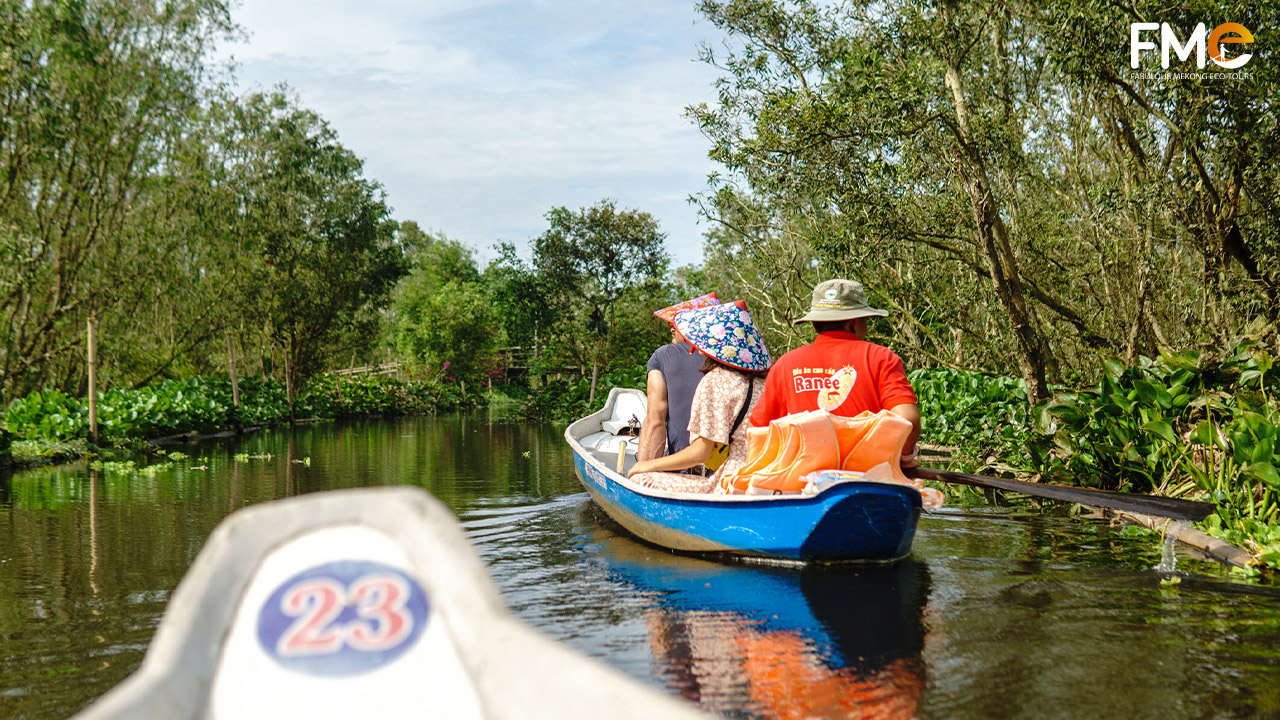 Explore the Enchanting Green Jungle