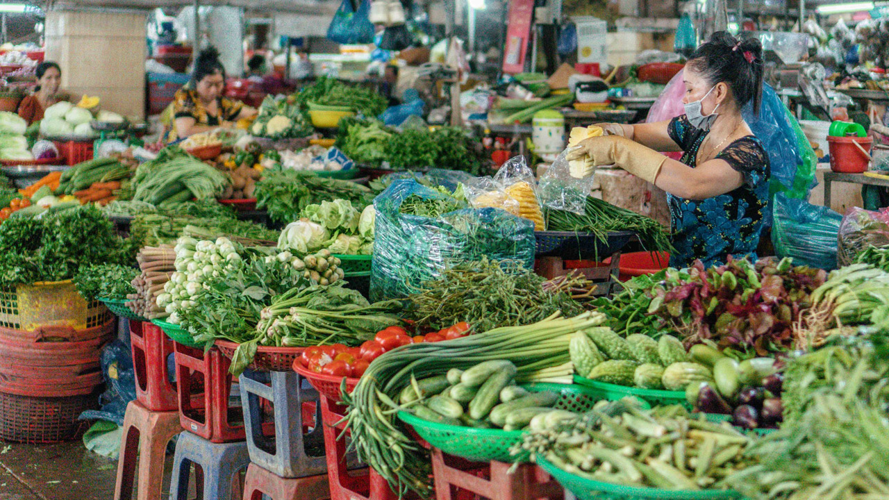 Vegetable stall in Vietnamese traditional market
