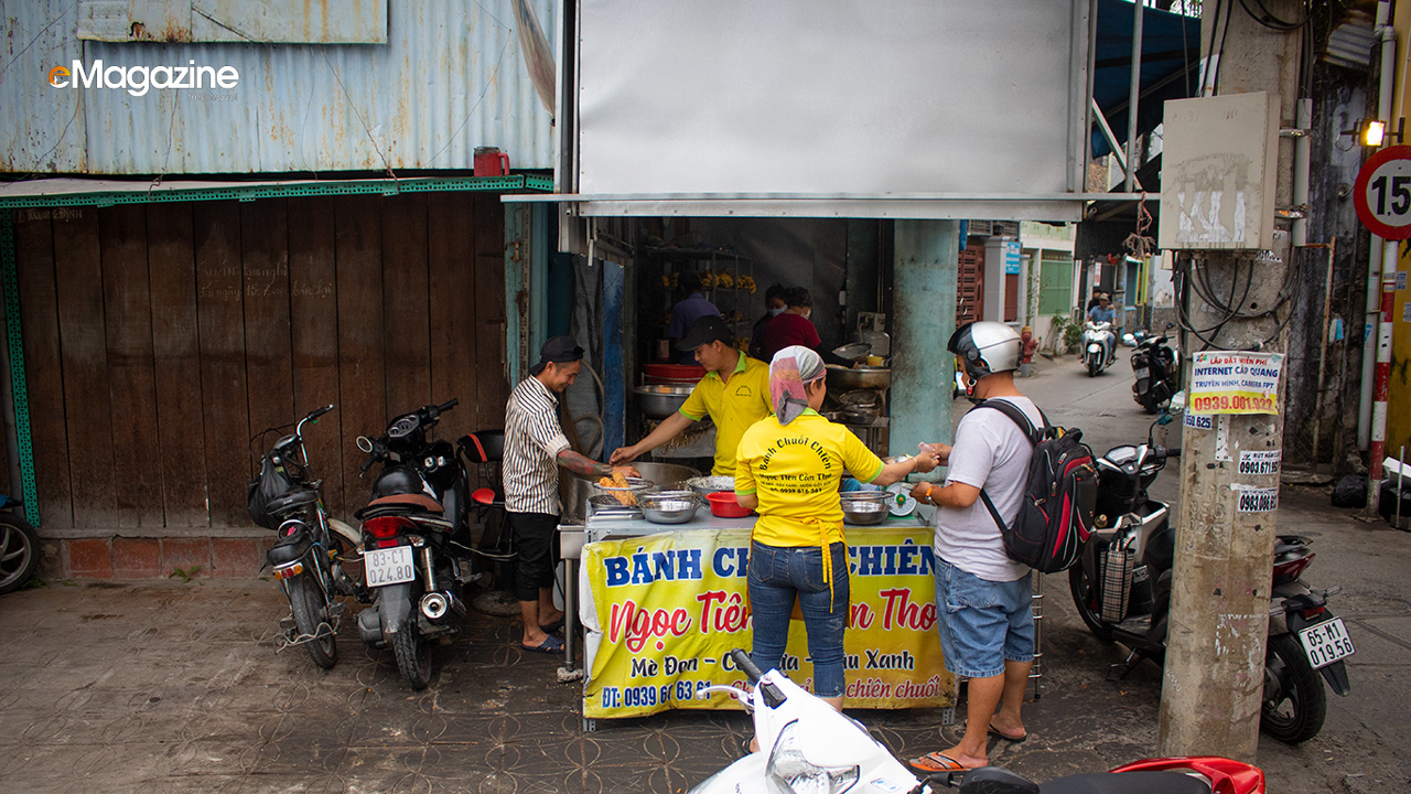 Fried banana shop in Can Tho