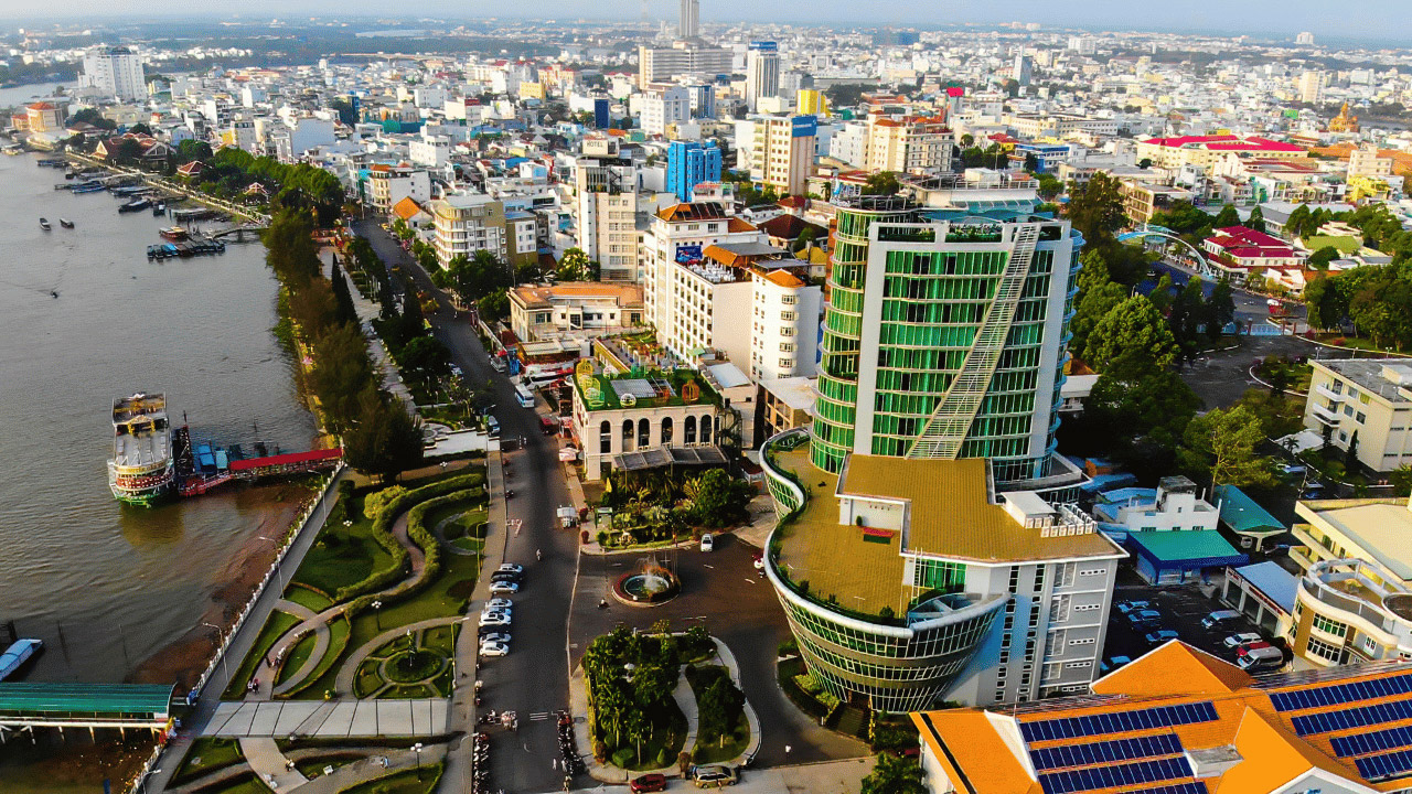 View of Ninh Kieu wharf Can Tho from above