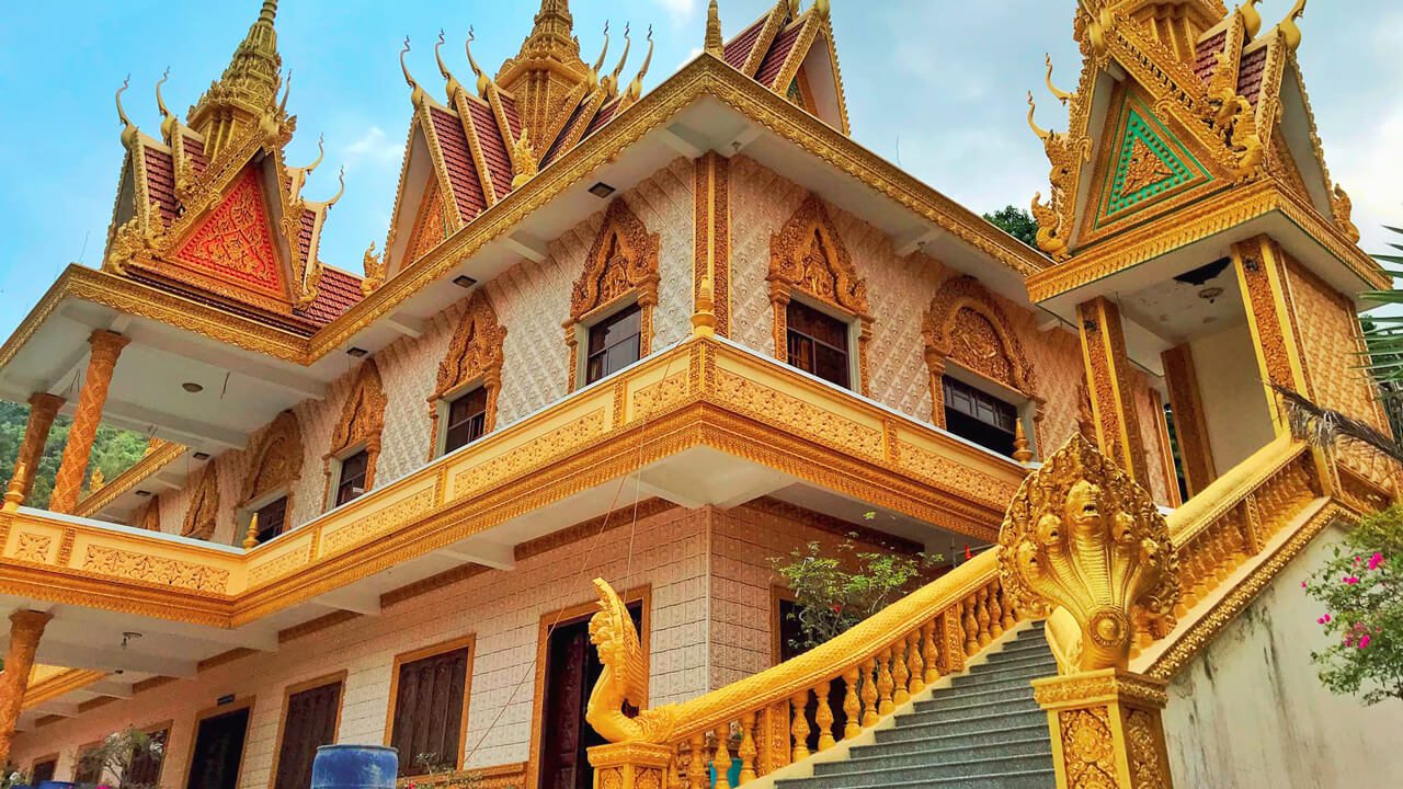 Architectural Design of Kal Bo Pruk Khmer Pagoda in An Giang
