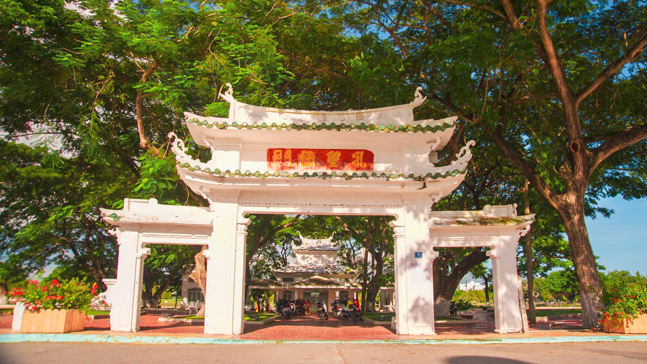 The Temple of Saint of Literature in Cao Lanh