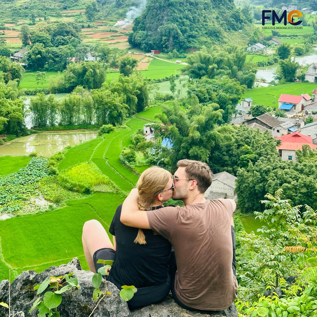 Phong Nam Valley in northern Vietnam captivates visitors with lush rice fields, winding rivers, and tranquil village life