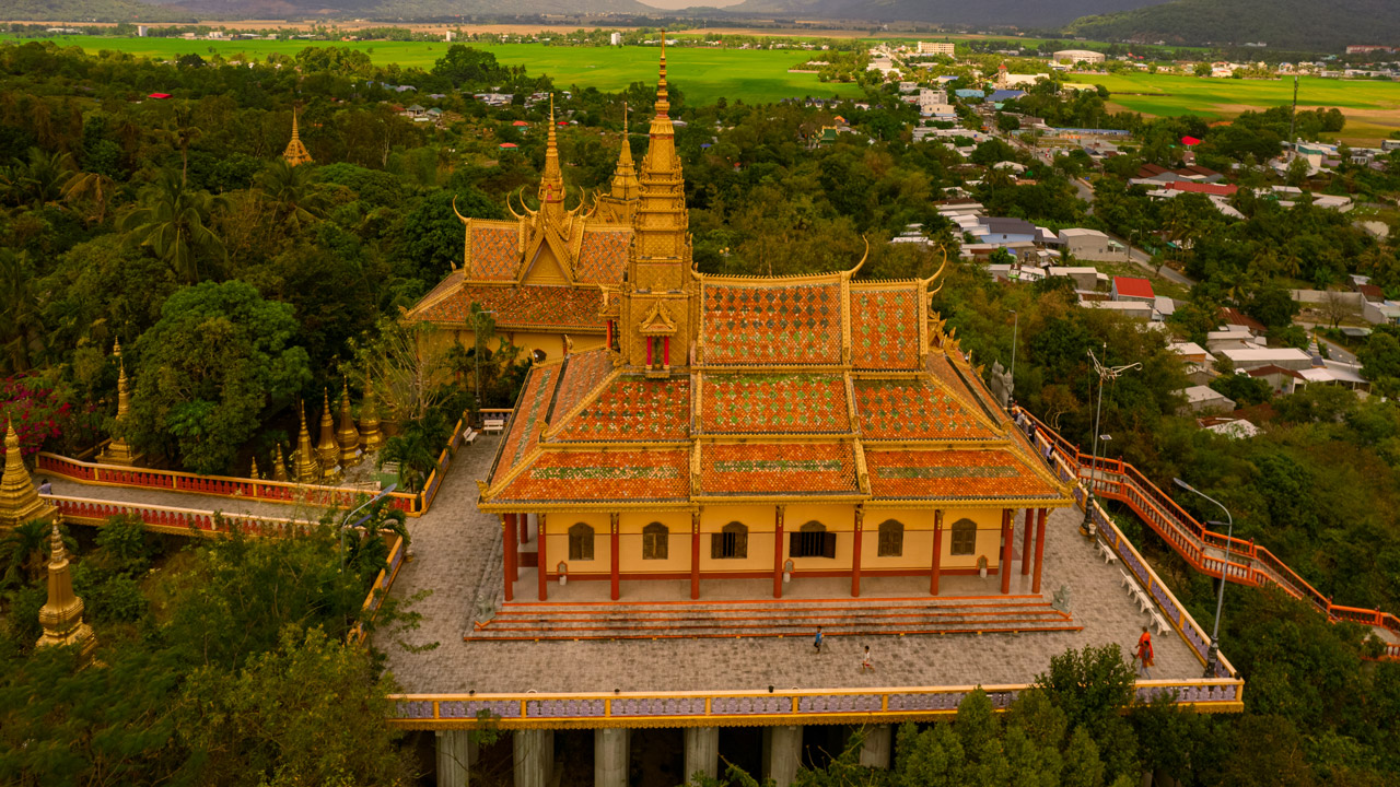 Ta Pa Pagoda architecture from above