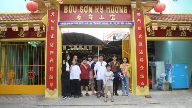 Clay Pagoda (Buu Son Tu) in Soc Trang - A Unique Spiritual