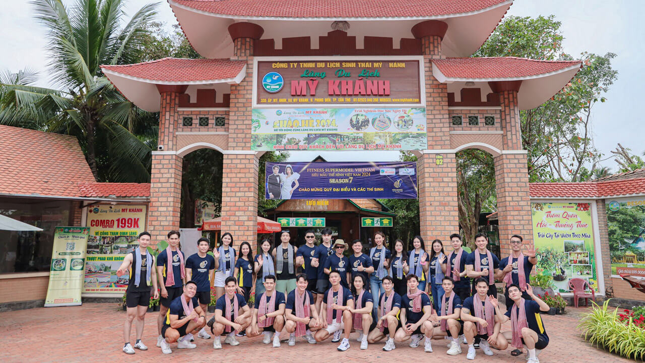 The main entrance of My Khanh Tourism Village in Can Tho, featuring traditional Southern Vietnamese design, inviting visitors to explore a vibrant and cultural destination