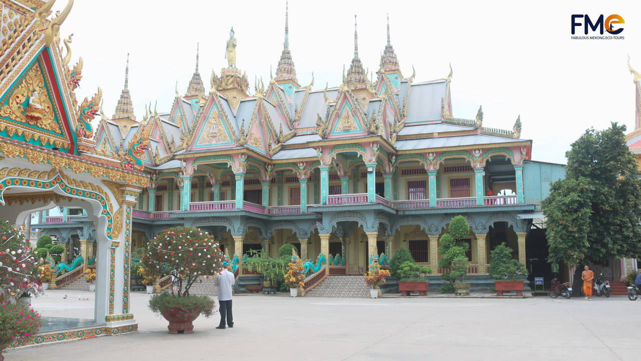 Courtyard view of Som Rong Pagoda in Soc Trang with traditional Khmer architecture